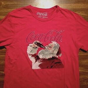 COCA-COLA SANTA T-SHIRT - Medium // Christmas Xmas Coke Brand Graphic Tee Shirt